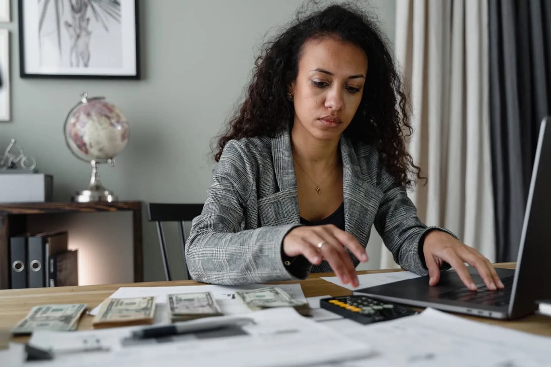 Secure Your Income with EOR 15% Payroll Solution